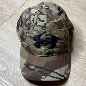 Under Armour Camouflage Brown Tan Adult Snapback Hat PreOwned